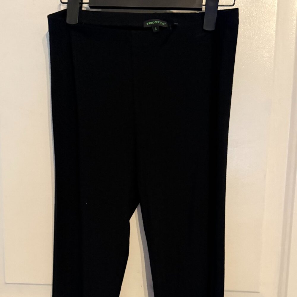 Black Capri Leggings